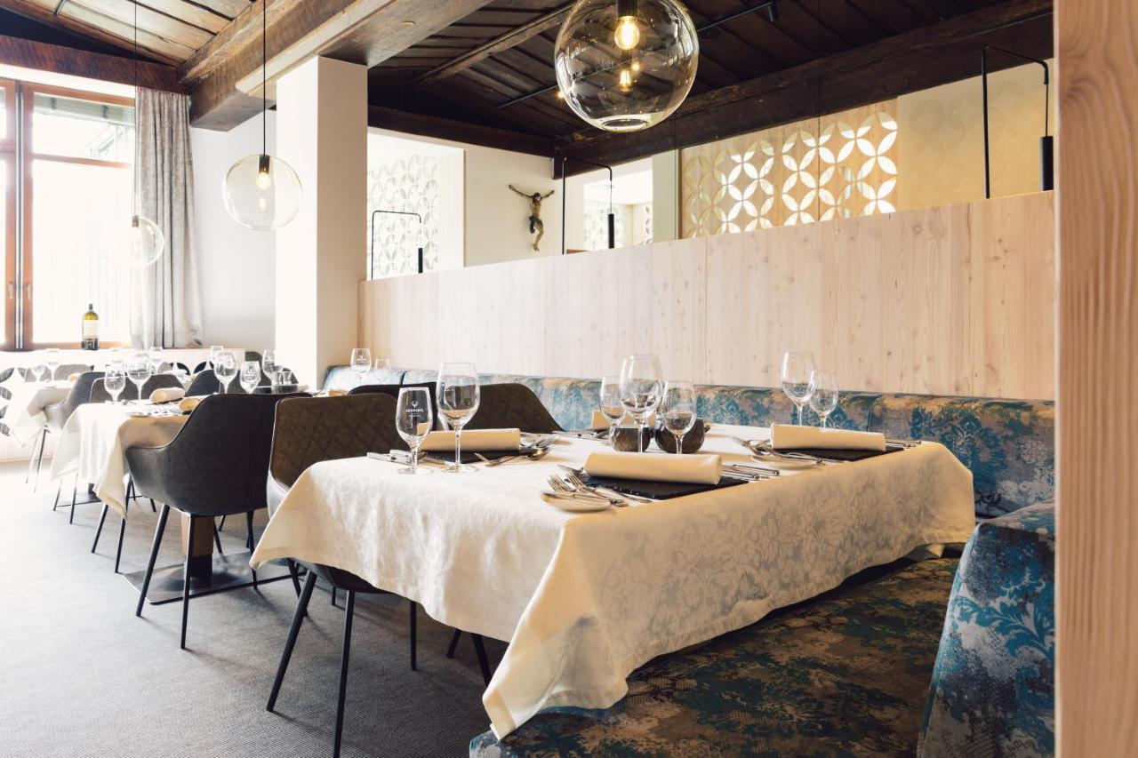 Hotel Jaegerhof Zams Εξωτερικό φωτογραφία